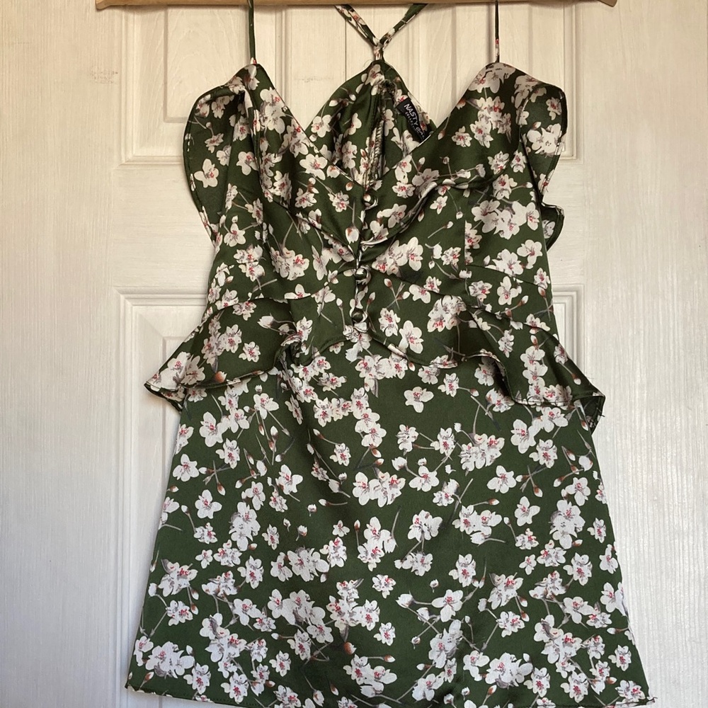 Ruffled Green Cherry Blossom Patterned NASTY GAL Top
